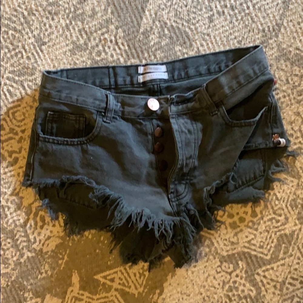 One Teaspoon rollers shorts
